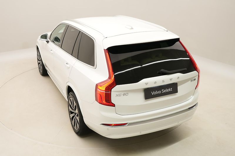 Volvo XC90 B5 AWD BRIGHT PLUS AUT CZ 7m - fotka 17 z 62