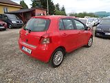 Toyota Yaris 1,3 Automat - náhled 4