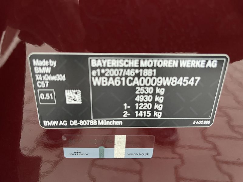 BMW X4 (2024) 3,0xD ///M 210Kw,TZ,webas,ACC - fotka 46 z 47