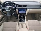 Škoda Superb (2011) Elegance 2.0 TDI, Automat - náhled 8