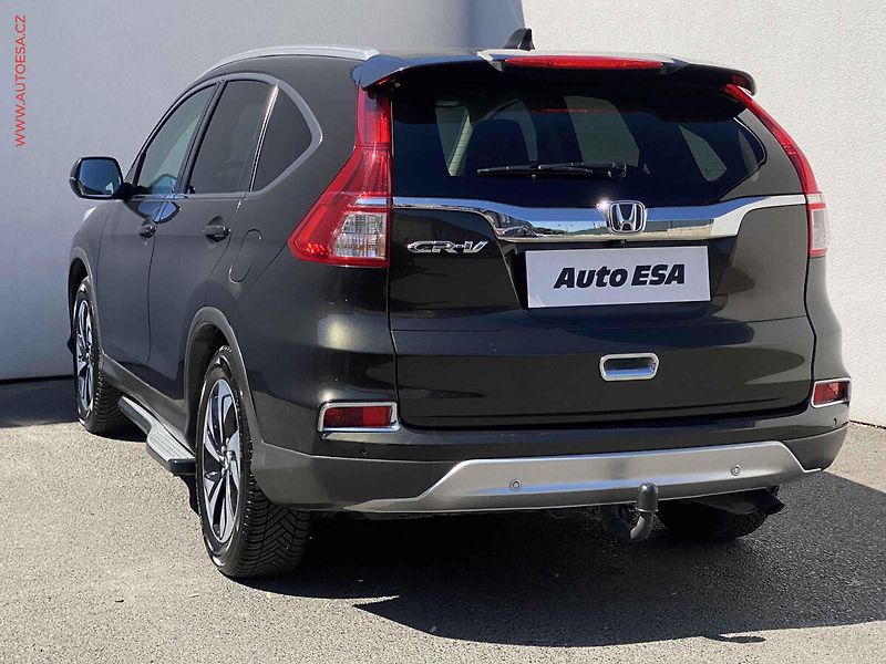 Honda CR-V (2015) 1.6 DTEC 4x4, ČR, AT, xenon - fotka 6 z 20