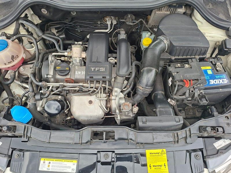 Audi A1 (2011) 1.2TFSi 63kW S-LINE -NOVÉ V ČR - fotka 21 z 34