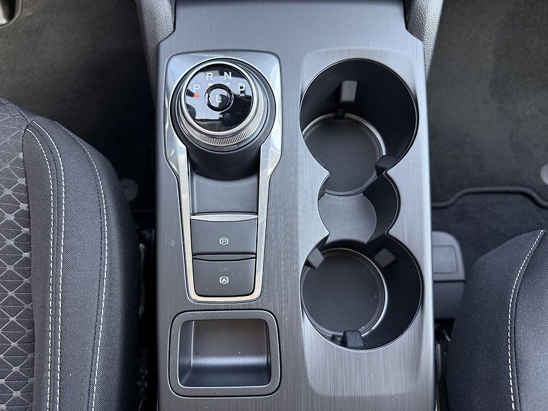 Ford Kuga (2026) Titanium, 5dveřová, 2.5 Durate - fotka 16 z 22