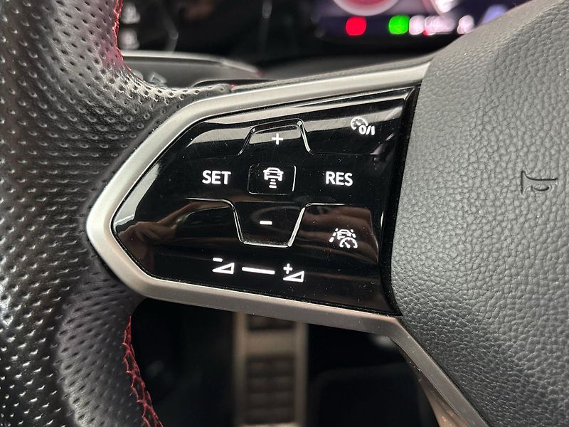 Volkswagen Golf GTI Clubsport - fotka 23 z 30