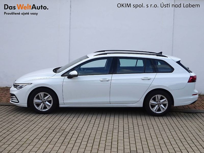 Volkswagen Golf (2022) 1,0TSi /81kW Variant Life - fotka 3 z 27