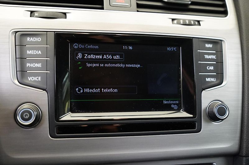 Volkswagen Golf - fotka 18 z 29