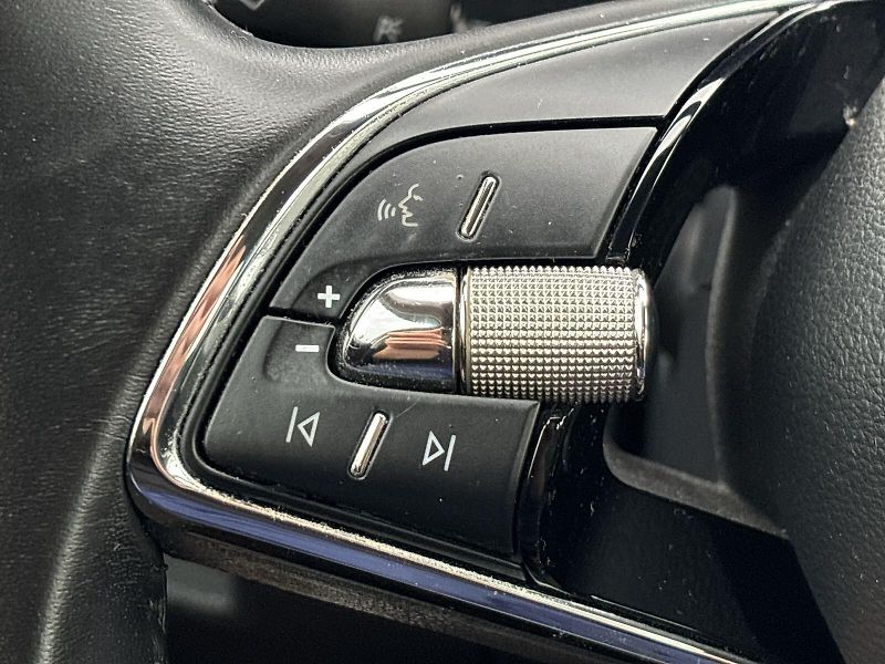 Škoda Octavia (2021) Combi 2.0 TDI Ambition+ - fotka 20 z 32