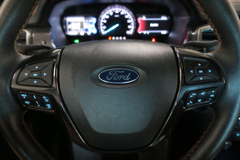 Ford Ranger (2023) D.Cab Wildtrak 2.0 EcoBlue BiT - fotka 15 z 48
