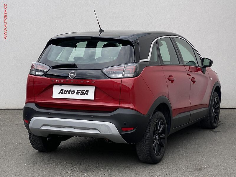 Opel Crossland (2023) 1.2 T, Elegance, LED, kamera - fotka 4 z 17
