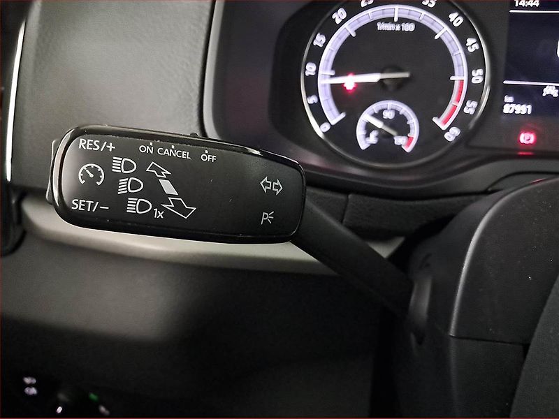 Škoda Karoq (2021) Ambition 2.0 TDI - fotka 19 z 25