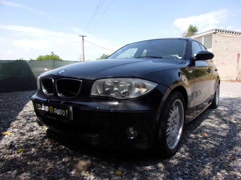 BMW Řada 1 (2005) 116i 85kW 2xALU KOLA DIGIKLIMA - fotka 1 z 19