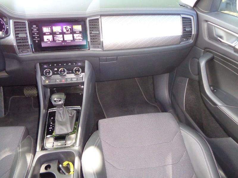 Škoda Kodiaq 2,0TDI DSG 4x4 STYLE PLUS 110 - fotka 19 z 30