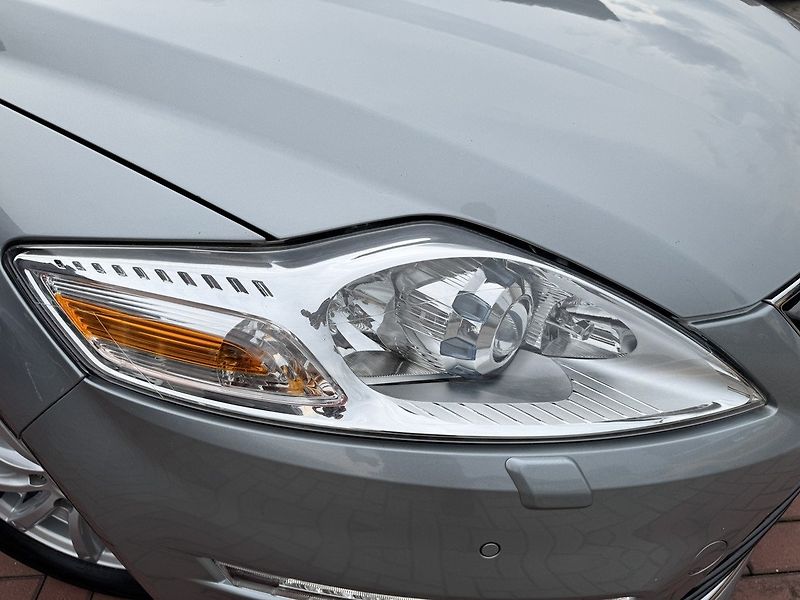 Ford Mondeo (2013) 1.6i EcoBoost Titanium Xenony - fotka 40 z 50