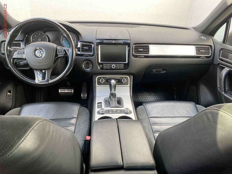 Volkswagen Touareg (2014) 3.0TDi 4x4, DSG, bixen - fotka 8 z 22
