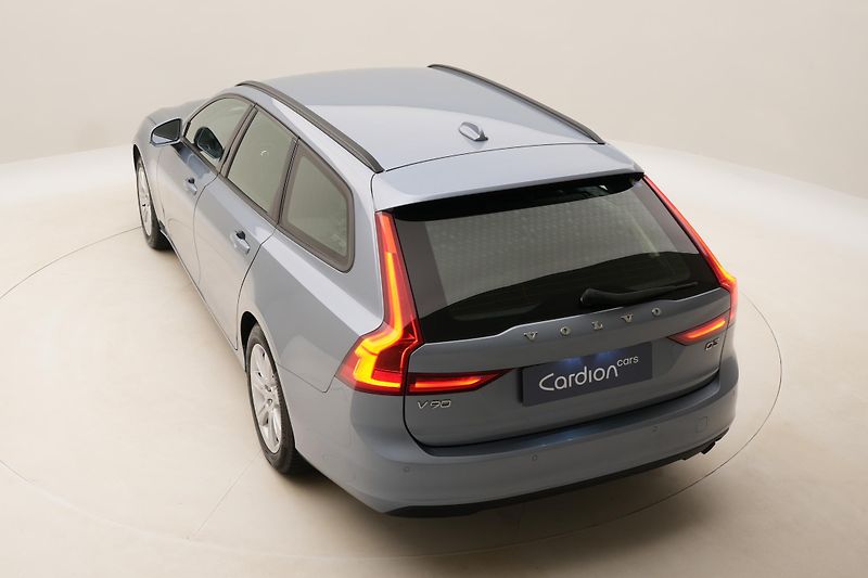 Volvo V90 D3 KINETIC REZERVACE - fotka 17 z 38