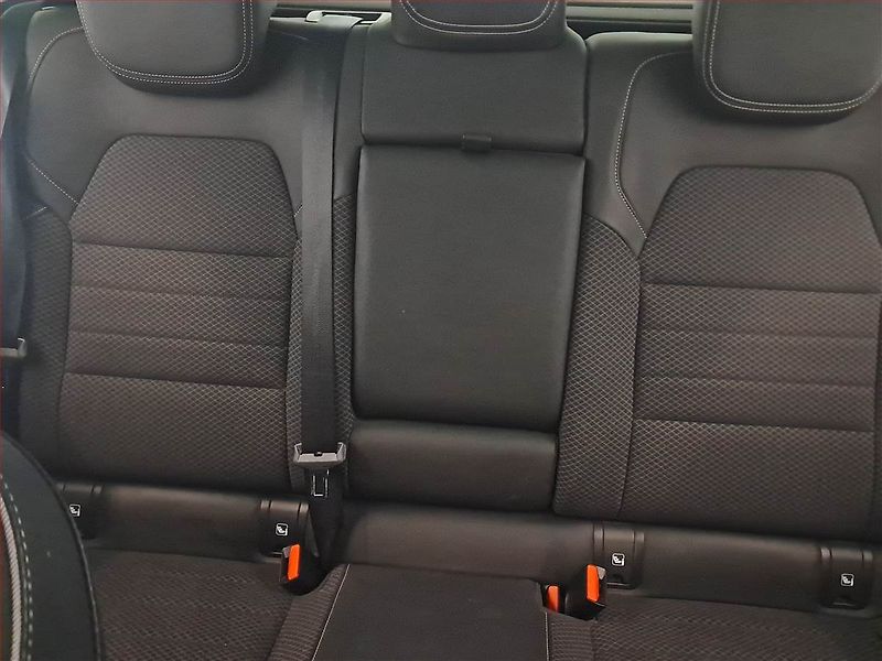 Renault Arkana (2021) 1.3 TCe, Automat, Kůže, Navi - fotka 8 z 17