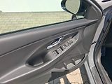 Hyundai i30 1.5 T-GDI MHEV DCT N-Line - náhled 12