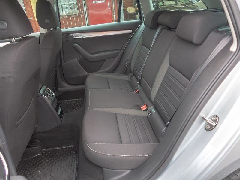Škoda Octavia (2020) ČR 2.0TDI 110KW – 1 majitel - fotka 37 z 48