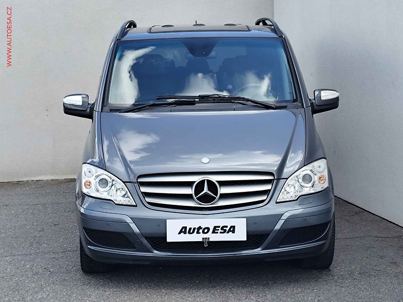 Mercedes-Benz Viano (2012) 3.0CDi V6 L2, Ambiente, AT - fotka 2 z 34