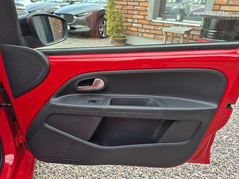 Škoda Citigo (2016) 1.0 MPi 55KW MONTE-CARLO - fotka 35 z 50