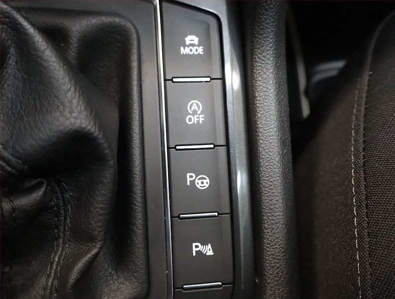Volkswagen Tiguan (2020) R-Line 1.5 TSI - fotka 19 z 23