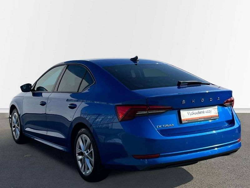 Škoda Octavia (2021) Ambition 1.5 TSI - fotka 7 z 20