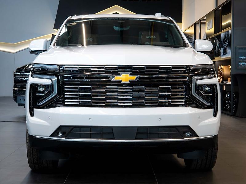 Chevrolet Suburban (2026) 6.2 V8 High Country 2026 - fotka 12 z 47