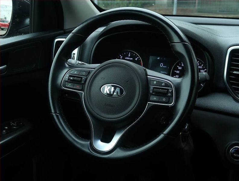 Kia Sportage (2018) 1.7 CRDi, Serv.kniha, Tempomat - fotka 18 z 18