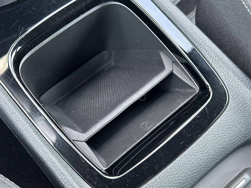 Volkswagen ID.3 (2025) 52 kWh AT Pure Limited - fotka 22 z 30