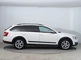 Škoda Octavia (2015) Scout 2.0 TDI, 4X4, Automat - náhled 6