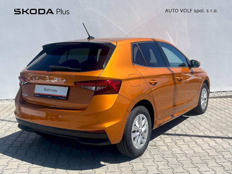 Škoda Fabia (2025) Top Selection 1.0TSi 85kW 6°ma - fotka 2 z 26
