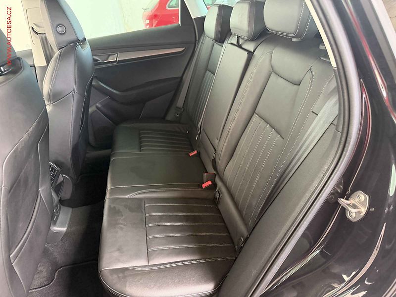 Škoda Karoq (2019) 1.5 TSi, Style, DSG, kůže, TZ - fotka 10 z 18