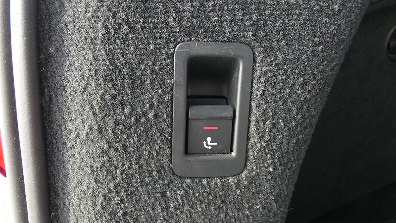 Audi A6 40 TDI quattro S tronic Avant - fotka 24 z 28