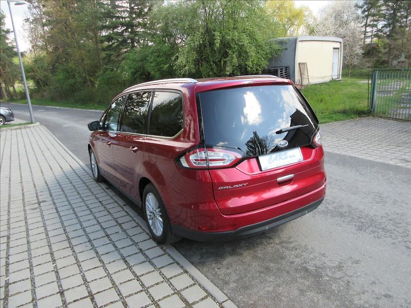 Ford Galaxy 2,0 TDCi, 154Kw, Titanium, Nav - fotka 7 z 32