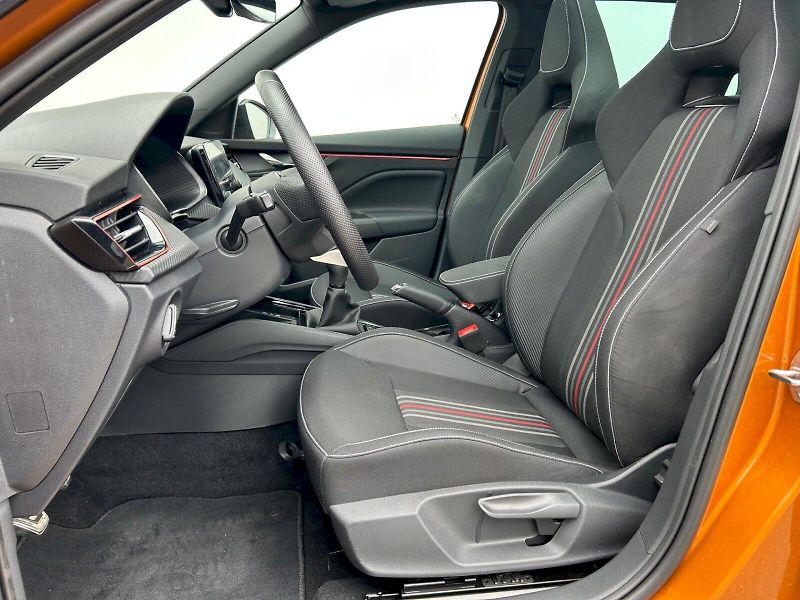 Škoda Kamiq (2025) Monte Carlo 1.0 TSI 85 kW - fotka 14 z 32