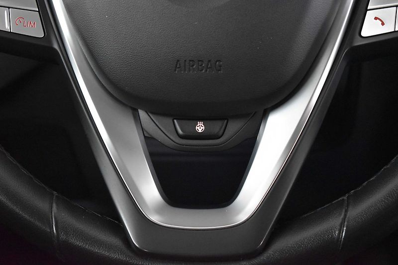 BMW X4 xD30d 210kW*HEAD-UP*TAŽNÉ*ČR - fotka 20 z 44