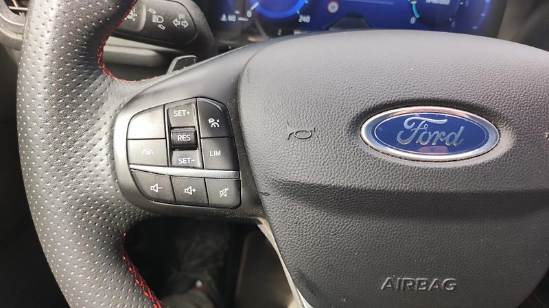 Ford Kuga (2020) ST-LINE X,2.0EcoBlue  8st.aut. - fotka 17 z 47