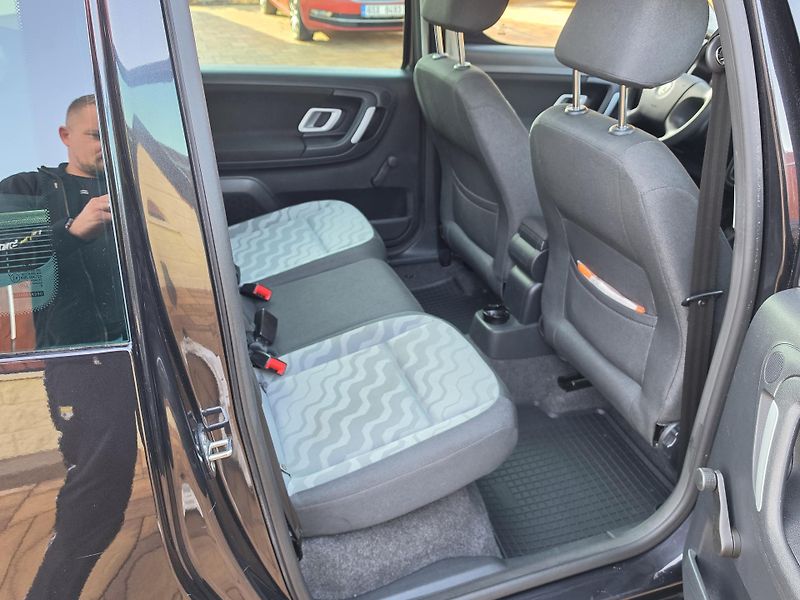 Škoda Roomster (2008) 1.4i 16V STYLE*REZERVACE* - fotka 30 z 46