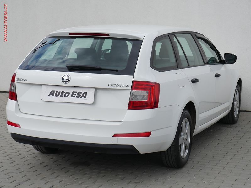 Škoda Octavia (2015) 1.6 TDi, ČR, Active, AC - fotka 4 z 14