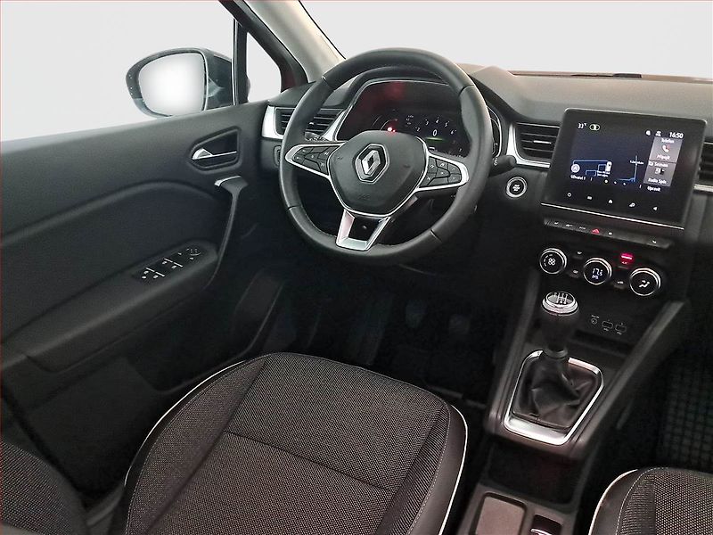 Renault Captur (2022) 1.3 TCe - fotka 7 z 16