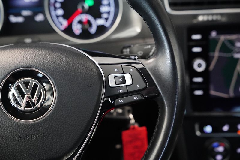 Volkswagen Golf - fotka 9 z 22