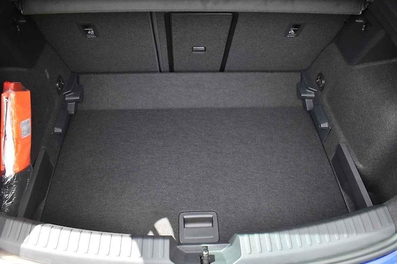 Nový Seat Leon jsme vzali i na silničky v okolí hradu Krakovec