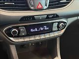Hyundai i30 1,4 T-GDI AUTOMAT STYLE - náhled 15