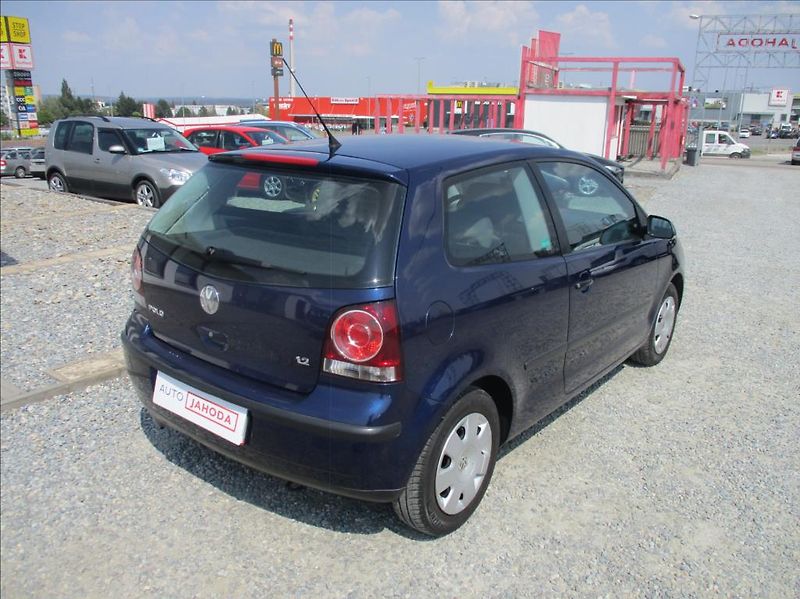 Volkswagen Polo 1,2 i,servisní kniha,ABS, - fotka 8 z 24