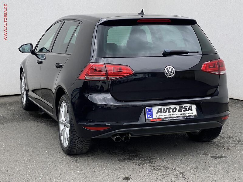 Volkswagen Golf (2014) 1.4 TSi, Highline, bixen - fotka 6 z 18