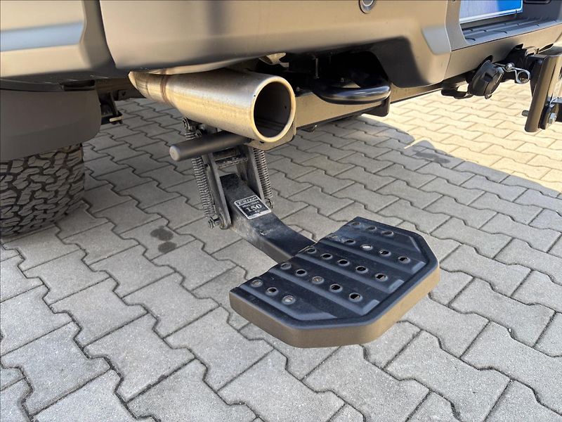 Ford Ranger 3,0 EcoBoost V6 Raptor - fotka 11 z 60