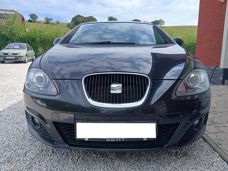 Seat Leon 1.4 TSi ČR - fotka 7 z 34