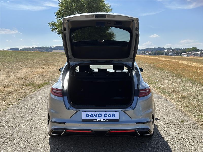 Kia ProCeed 1,4 T-GDI 103kW GT-Line CZ - fotka 9 z 37