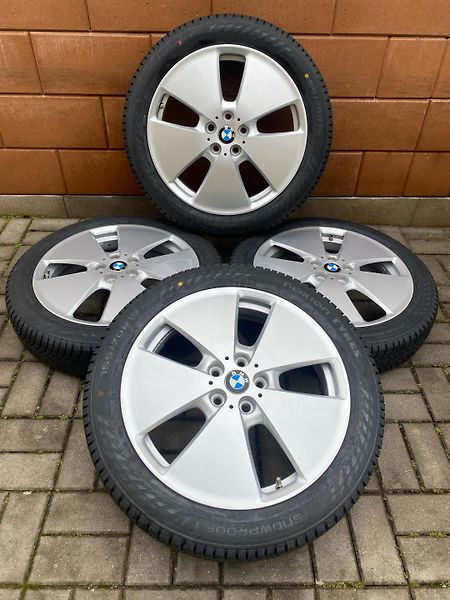 BMW i3 120 Ah 2020 + sada zimních kol - fotka 21 z 23