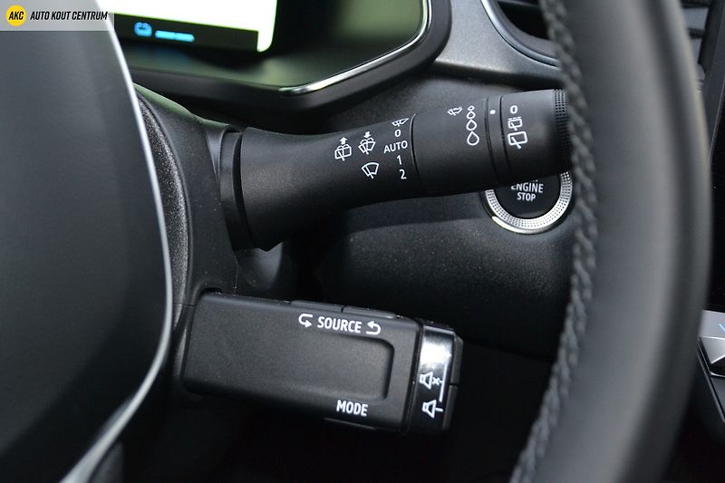 Renault Captur techno E-Tech full hybrid 145 - fotka 48 z 58